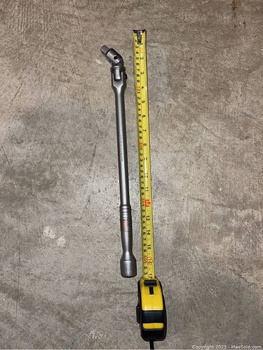 Lot #61 (1 of 7)