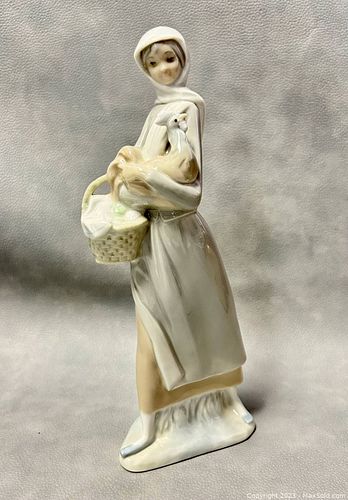Lot #557 (1 of 4)