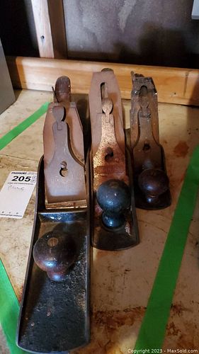 Lot #205 (1 of 8)