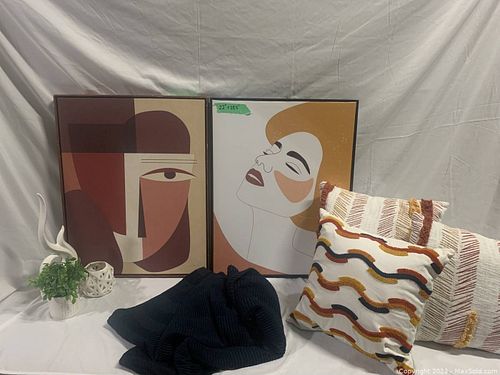Lot #15 (1 of 8)