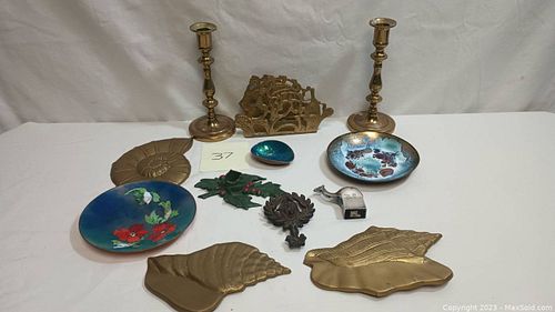 Lot #37 (1 of 16)