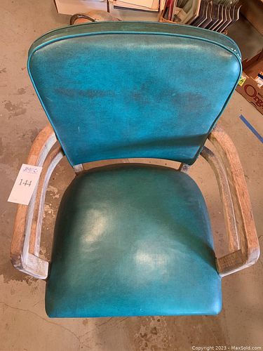Lot #144 (1 of 13)