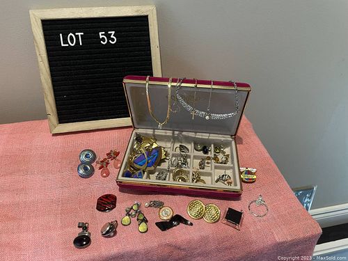 Lot #53 (1 of 8)