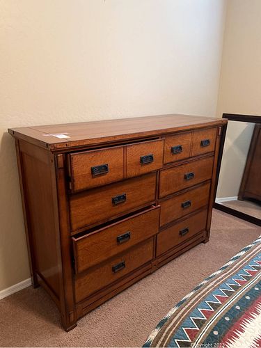 Lot #290 (1 of 11)