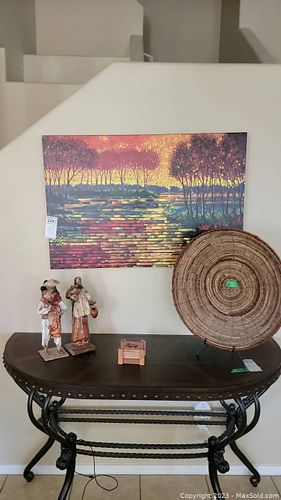 Lot #228 (1 of 18)