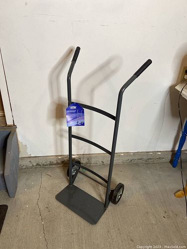 Lot #210 (1 of 3)