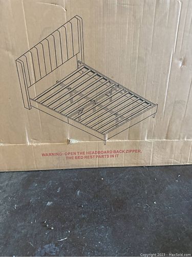 Lot #115 (1 of 5)