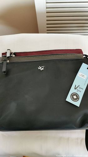 Lot #39 (1 of 4)