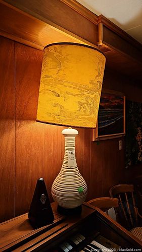 Lot #337 (1 of 7)