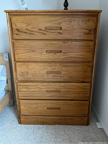 Lot #497 (1 of 7)