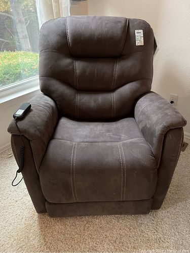Lot #488 (1 of 8)