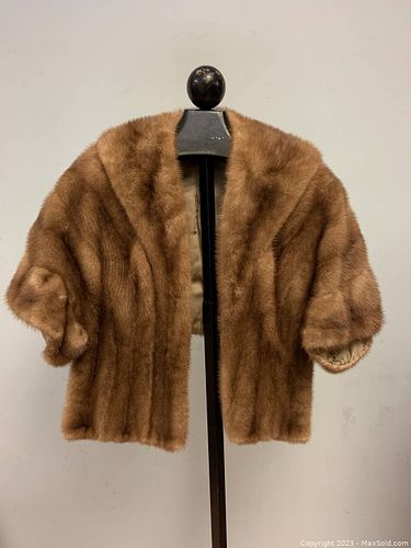 Lot #289 (1 of 6)