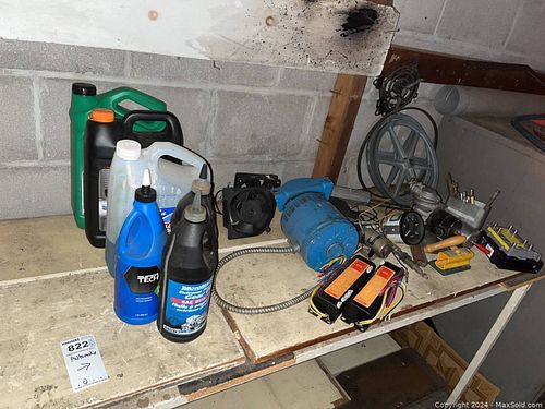 Lot #822 (1 of 11)