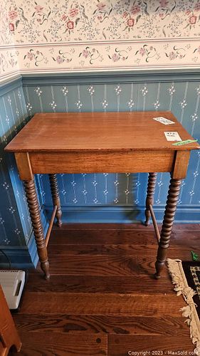 Lot #472 (1 of 9)