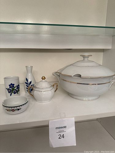 Lot #24 (1 of 4)