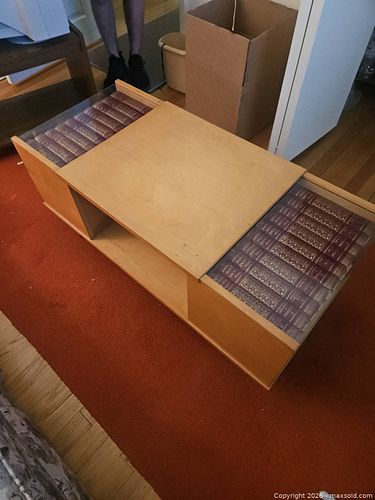 Lot #32 (1 of 4)