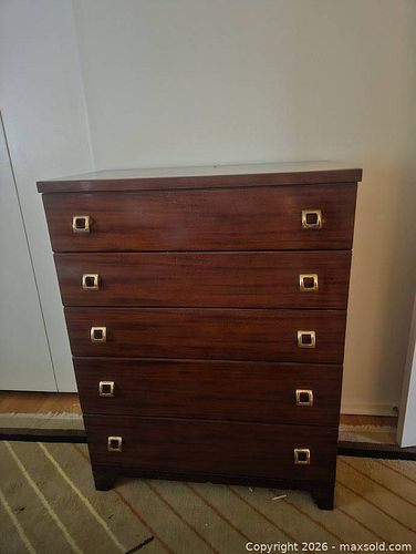 Lot #213 (1 of 3)