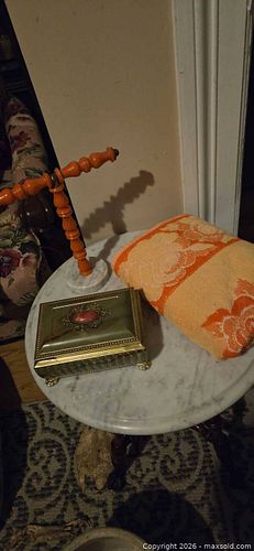 Lot #26 (1 of 6)