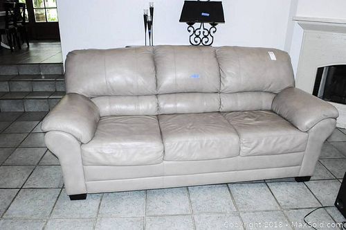 Lot #0772 (1 of 6)