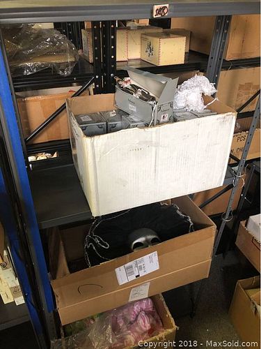 Lot #0010 (1 of 7)