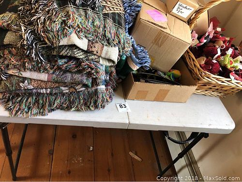 Lot #0083 (1 of 11)
