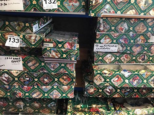 Lot #0133 (1 of 14)