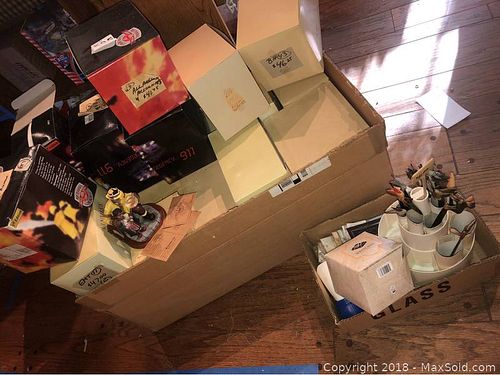 Lot #0205 (1 of 17)