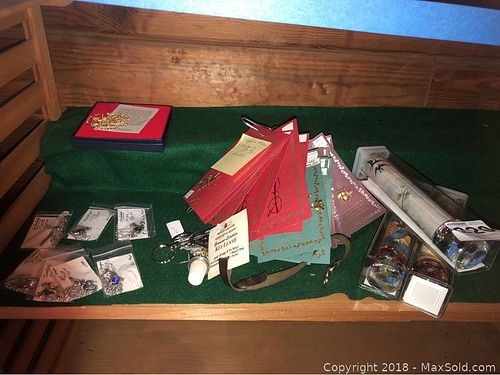 Lot #0220 (1 of 11)