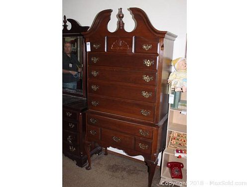 Lot #0329 (1 of 11)