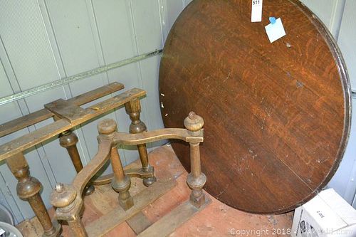 Lot #0511 (1 of 8)