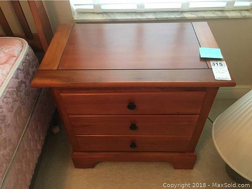Lot #0315 (1 of 5)