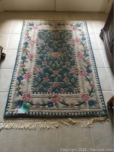 Lot #0362 (1 of 6)