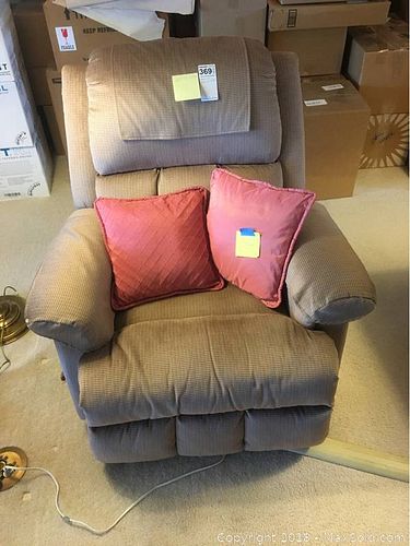 Lot #0369 (1 of 10)