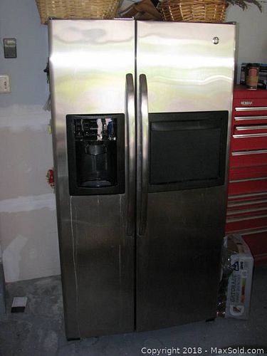 Lot #0856 (1 of 19)