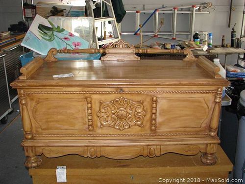Lot #0874 (1 of 10)