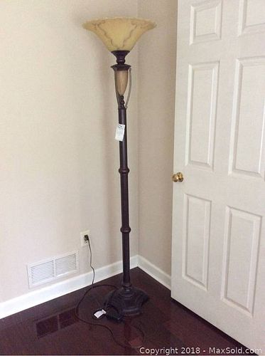 Lot #0925 (1 of 11)