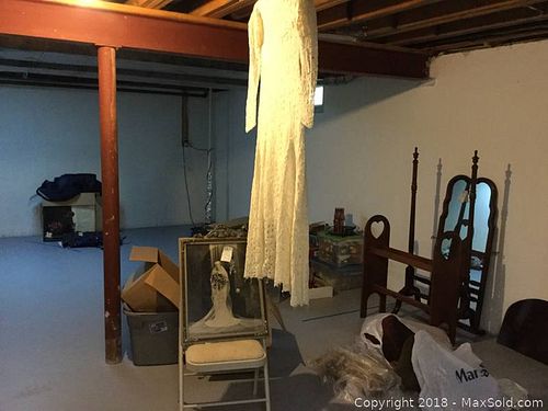 Lot #0987 (1 of 13)