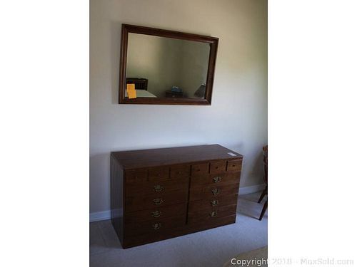Lot #0521 (1 of 11)