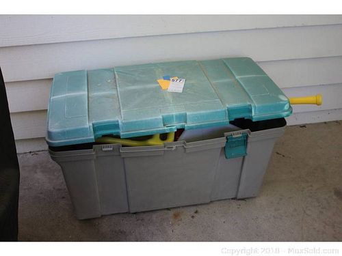 Lot #0577 (1 of 13)