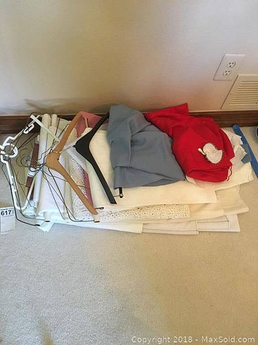 Lot #0617 (1 of 6)