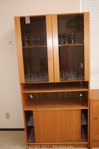 Lot #0095 (1 of 8)