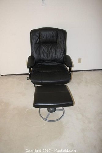 Lot #0099 (1 of 7)