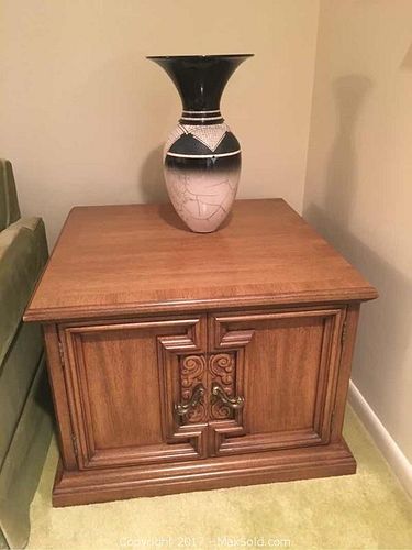 Lot #0054 (1 of 6)