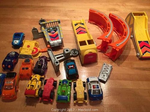 Lot #0057 (1 of 3)