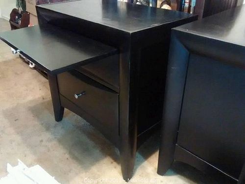 Lot #0395 (1 of 1)