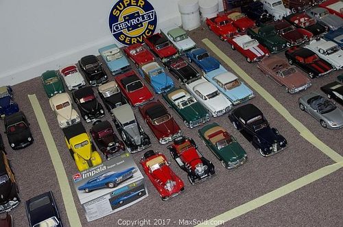 Lot #0419 (1 of 11)