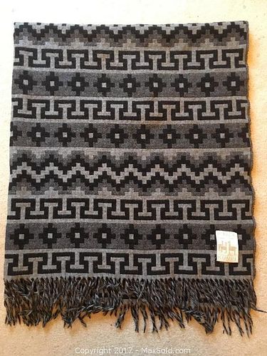Lot #0141 (1 of 5)