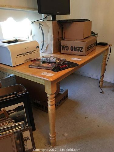 Lot #0146 (1 of 8)