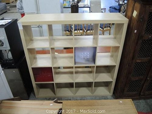 Lot #0701 (1 of 5)