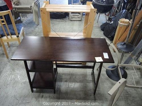Lot #0708 (1 of 9)